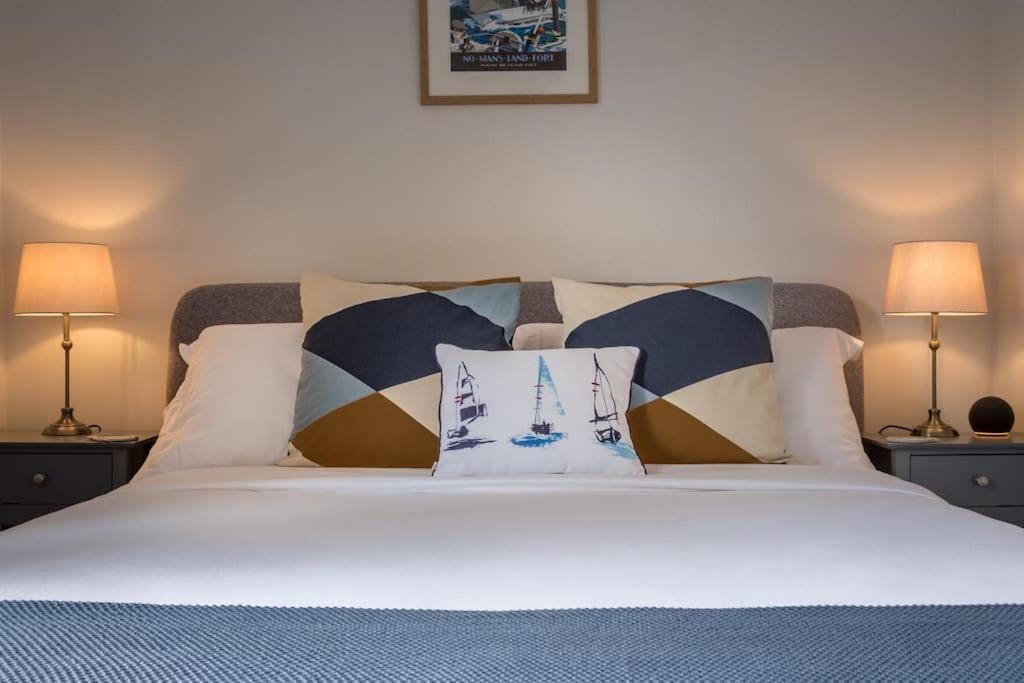 Captain'S Cottage - Central West Cowes - Spacious, Entire 1-Bed Home Exteriör bild